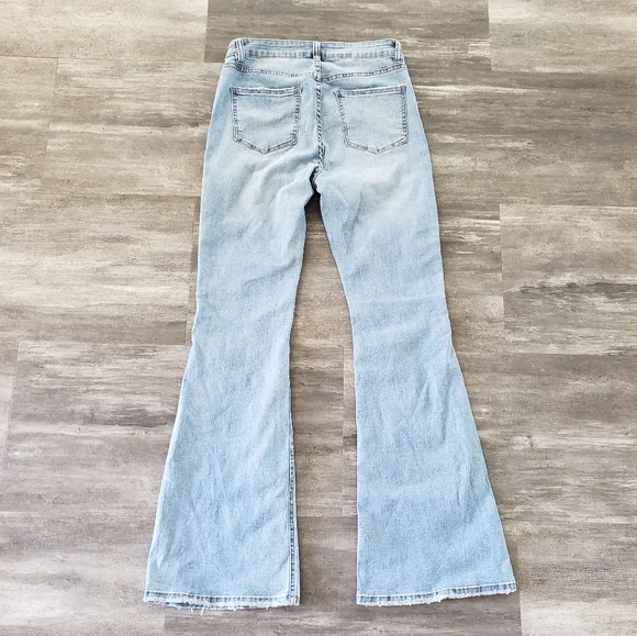 Denim I&M Black Label Mid Rise Flare Jean - Picture 2 of 3